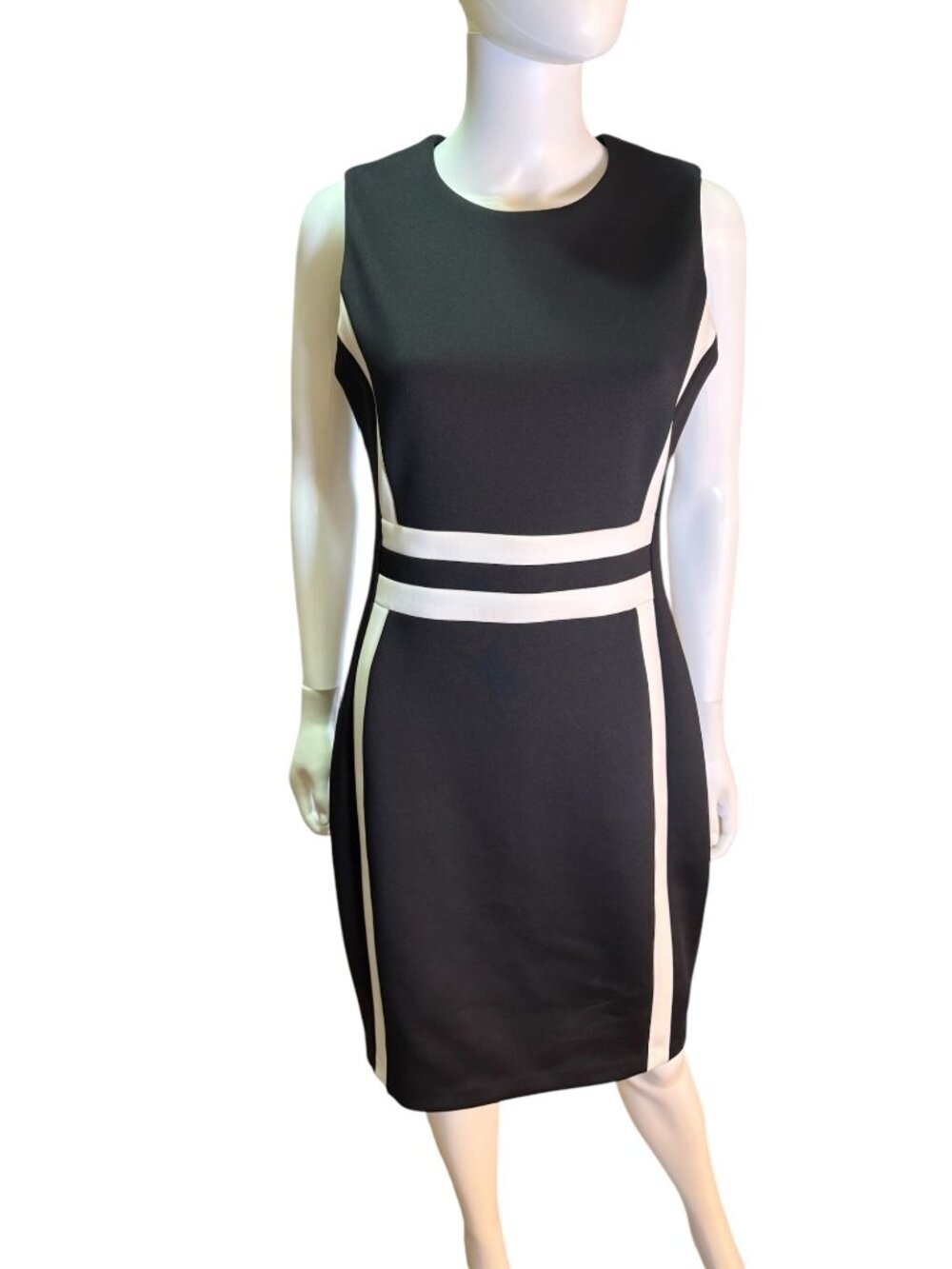 Calvin Klein Sleeveless Scuba Dress Black White Contrast Panels Size 10 EUC